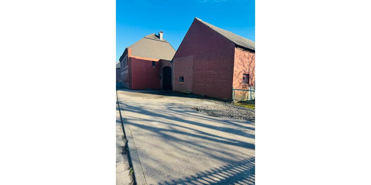 Bauernhaus, Landhaus Wegberg - 10 Zimmer, 195 m&sup2;, 298.000&euro; | Angebot:26635916