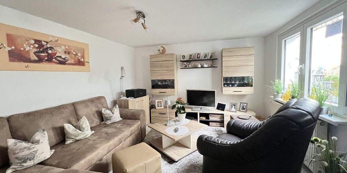 Einfamilienhaus Mönchengladbach-Wickrathberg Wickrathberg - 8 Zimmer, 200 m&sup2;, 270.000&euro; | Angebot:25703873