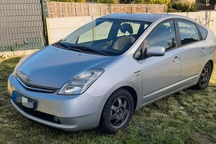Toyota Prius 250.700 km 5.950 &euro; Meerbusch 40667