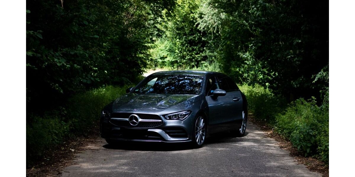Mercedes-Benz CLA 200 Shooting Brake 105.000 km 20.490 &euro; Mönchengladbach 41189