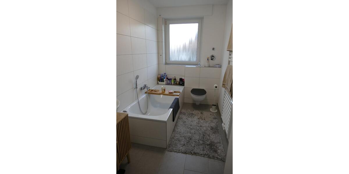 Hochparterre Korschenbroich - 4 Zimmer, 72 m&sup2;, 900&euro; | Angebot:25917238