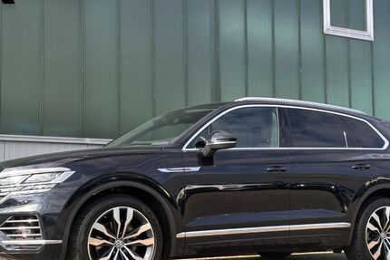 VW Touareg 232.676 km 29.750 &euro; Viersen 41748
