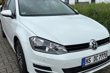 VW Golf 153.000 km 9.150 &euro; Wassenberg 41849