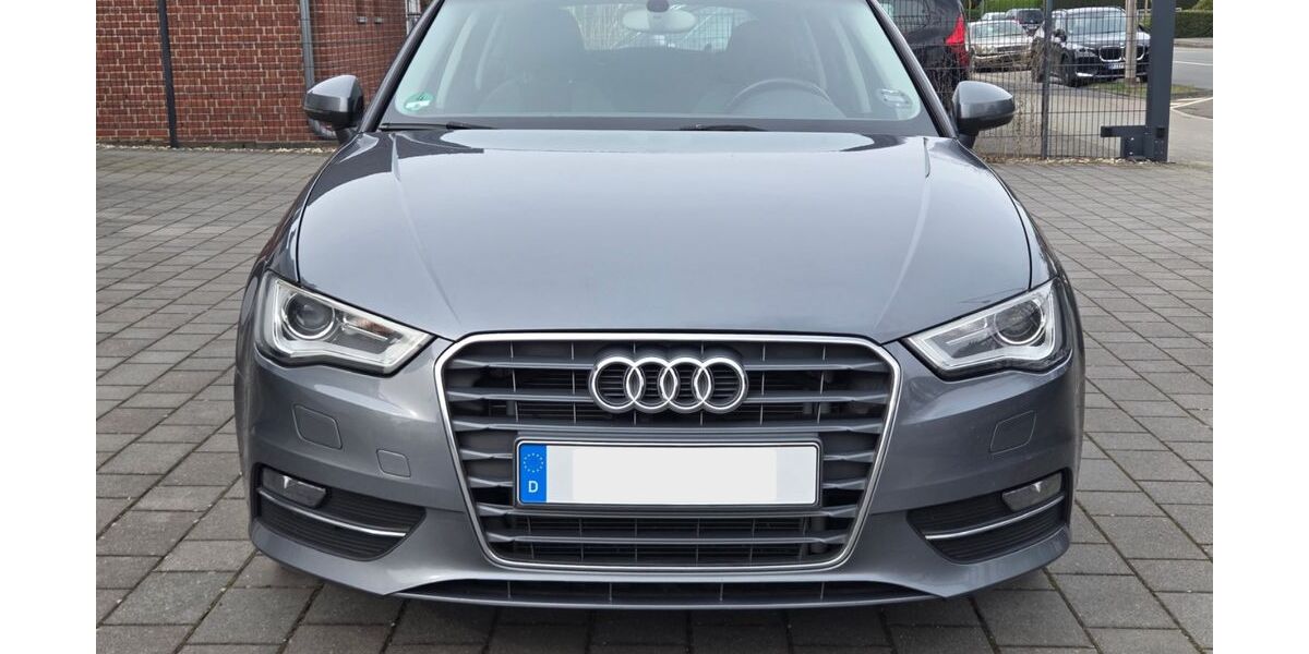 Audi A3 207.000 km 8.050 &euro; Kempen 47906