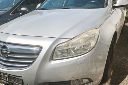 Opel Insignia 189.000 km 1.350 &euro; Mönchengladbach - Odenkirchen 41199