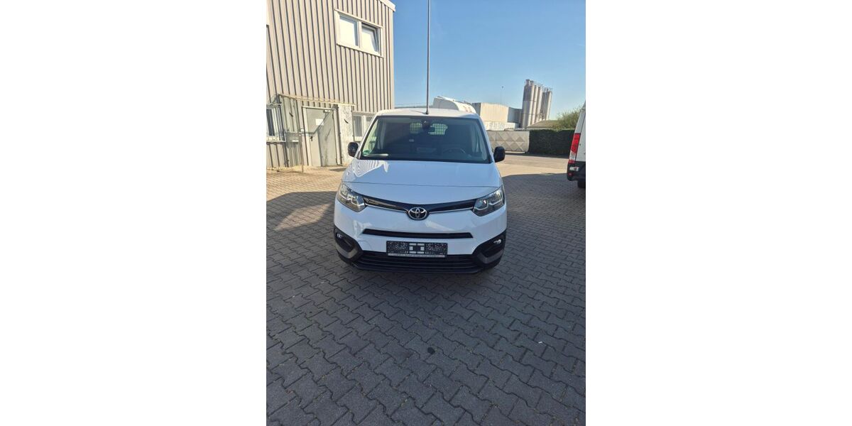 Toyota Proace (Verso) 41.359 km 20.825 &euro; Schwalmtal 41366