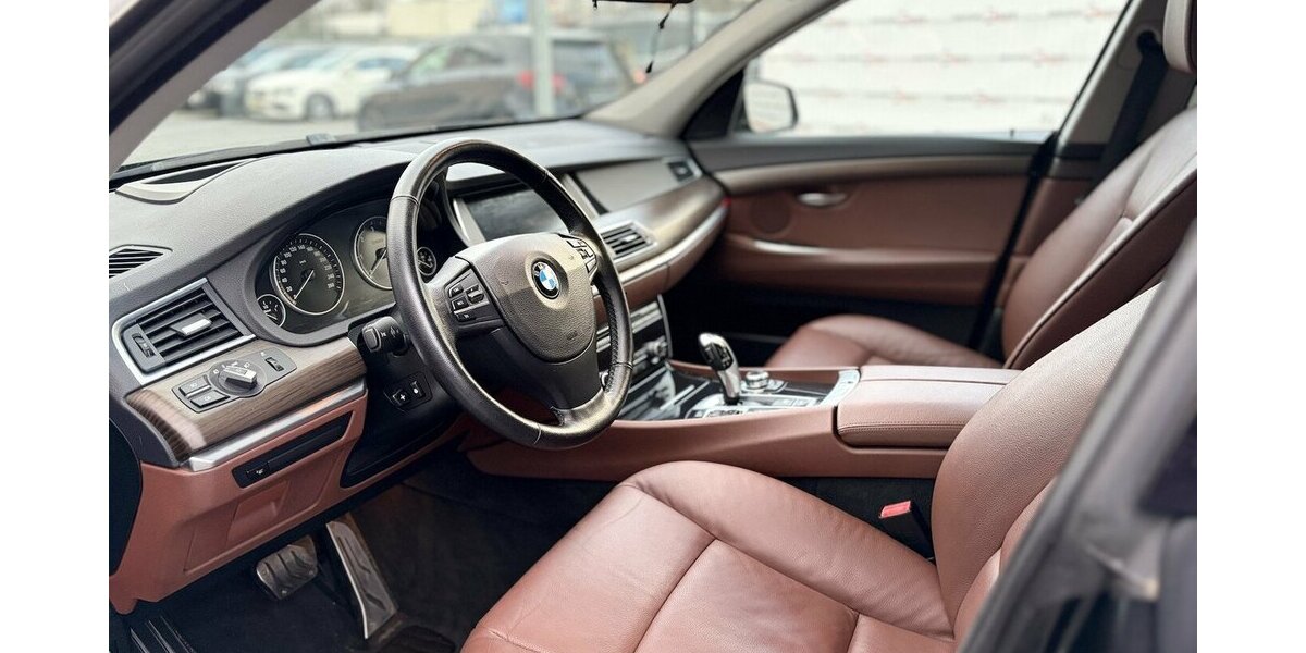 BMW 530 Gran Turismo xDrive / M Paket / Pano/ Leder 179.000 km 16.400 &euro; Mönchengladbach 41066