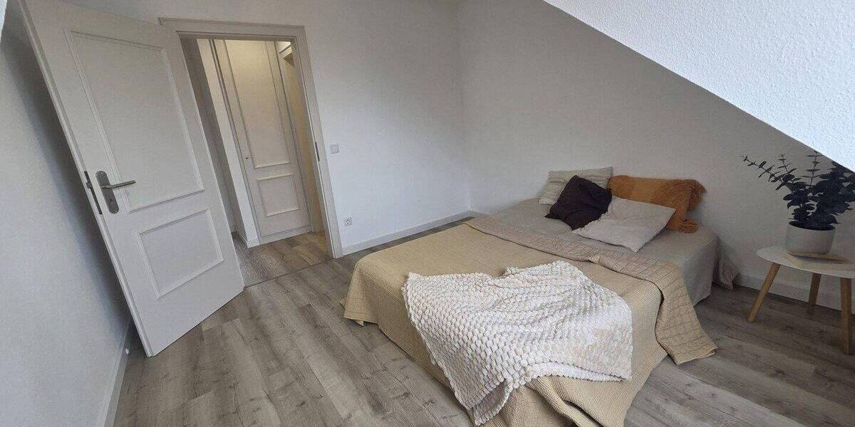 Etagenwohnung Viersen Stadtmitte - 4 Zimmer, 89 m&sup2;, 225.000&euro; | Angebot:26918749