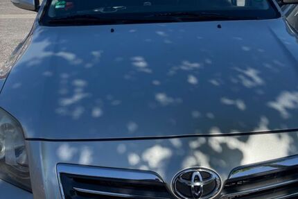 Toyota Avensis 270.000 km 1.999 &euro; Niederkrüchten 41372