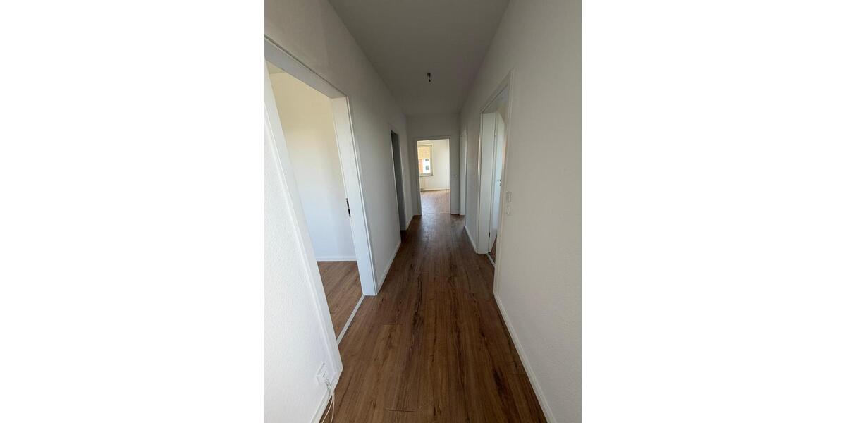 Etagenwohnung Brüggen - 3 Zimmer, 79 m&sup2;, 850&euro; | Angebot:25992885