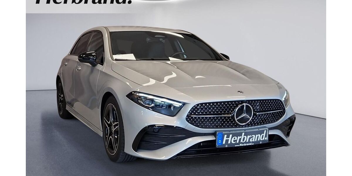 Mercedes-Benz A 200 8.735 km 32.490 &euro; Krefeld 47800