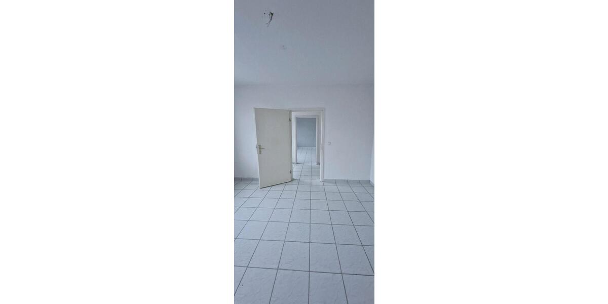 Etagenwohnung Mönchengladbach Nord - 3 Zimmer, 85 m&sup2;, 1.285&euro; | Angebot:25177777