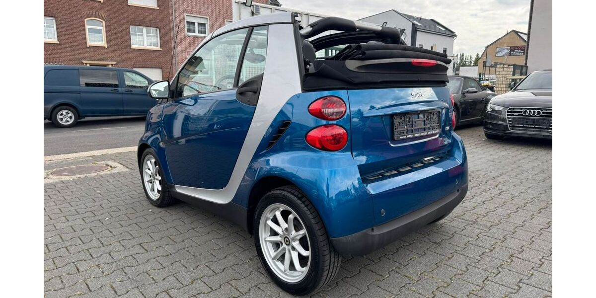 Smart ForTwo 81.000 km 5.450 &euro; Mönchengladbach 41063