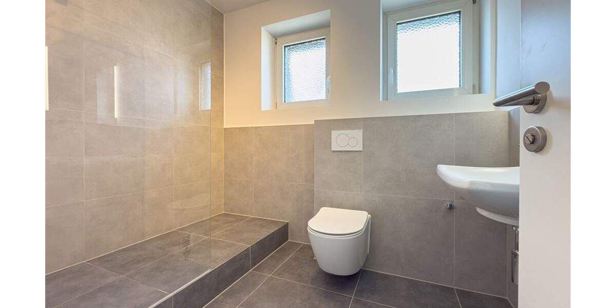 Etagenwohnung Neuss Barbaraviertel - 2 Zimmer, 149.900&euro; | Angebot:25696362