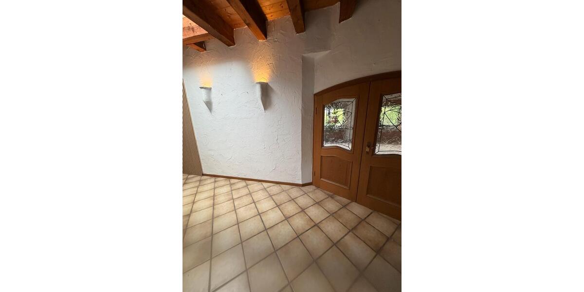 Etagenwohnung Viersen - 3 Zimmer, 110 m&sup2;, 1.000&euro; | Angebot:26640750