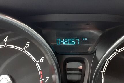 Ford B-Max 42.125 km 7.777 &euro; Mönchengladbach 41189