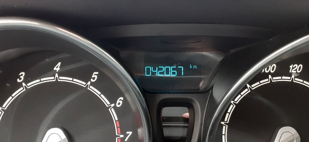 Ford B-Max 42.125 km 7.777 &euro; Mönchengladbach 41189