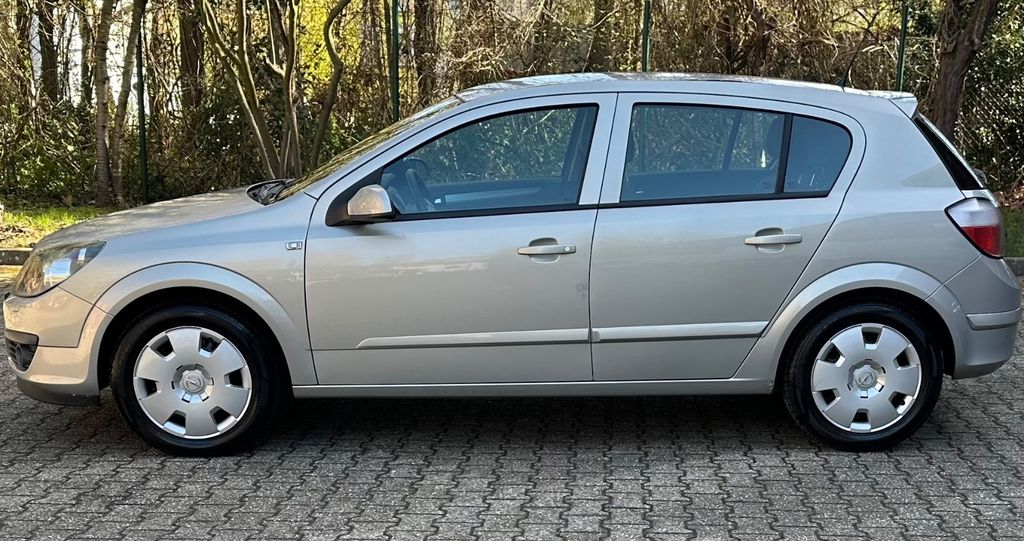 Opel Astra 178.511 km 2.150 &euro; Mönchengladbach 41239