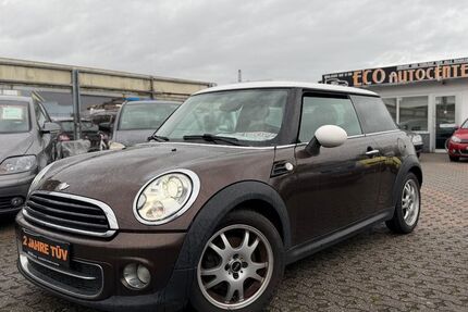 Mini Cooper D 155.321 km 5.750 &euro; Mönchengladbach 41063