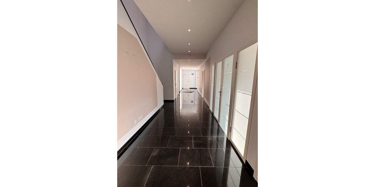 Einfamilienhaus Wassenberg - 6 Zimmer, 326 m&sup2;, 895.000&euro; | Angebot:25695074