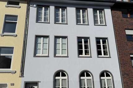 Wohnung Krefeld - 2 Zimmer, 45 m&sup2;, 540&euro; | Angebot:26095125