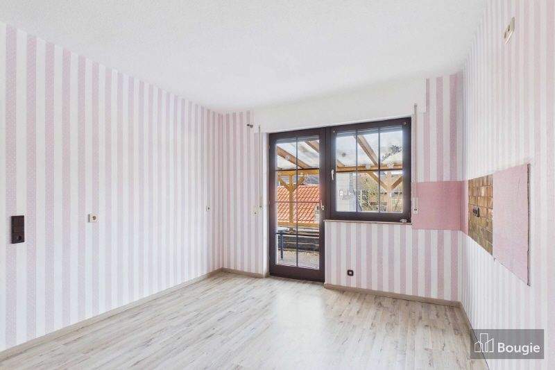 Mehrfamilienhaus, Wohnhaus Heinsberg Oberbruch - 6 Zimmer, 156 m&sup2;, 219.000&euro; | Angebot:25725863