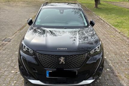 Peugeot 2008 45.009 km 18.200 &euro; Krefeld 47807