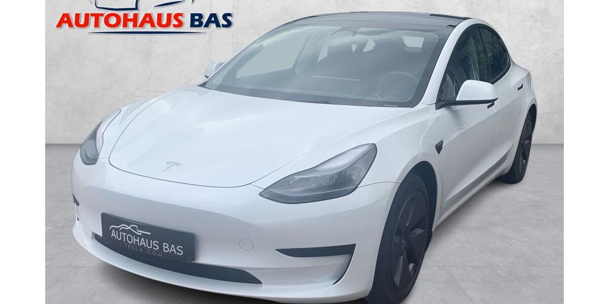 Tesla Model 3 82.000 km 23.950 &euro; Kaarst 41564