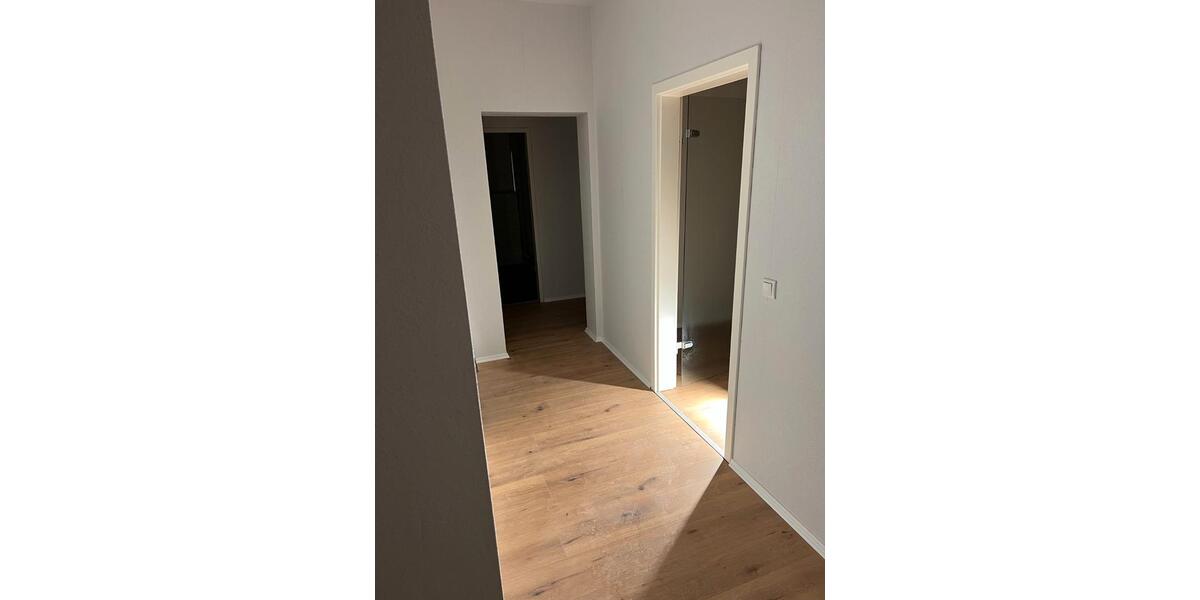 Erdgeschoßwohnung Heinsberg - 4 Zimmer, 120 m&sup2;, 1.100&euro; | Angebot:26610428