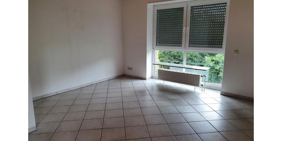 Etagenwohnung Mönchengladbach West - 3 Zimmer, 110 m&sup2;, 990&euro; | Angebot:25838743
