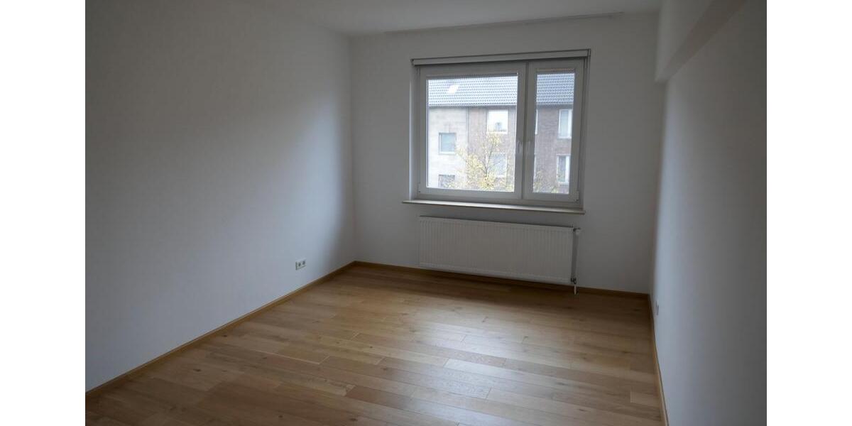 Etagenwohnung Düsseldorf Stadtbezirk 3 - 3 Zimmer, 77 m&sup2;, 355.000&euro; | Angebot:26040931