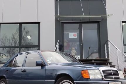 Mercedes-Benz E 200 106.105 km 9.900 &euro; Neuss 41469