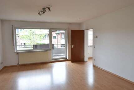 Wohnung Mönchengladbach Lürrip - 2 Zimmer, 64 m&sup2;, 645&euro; | Angebot:23431647