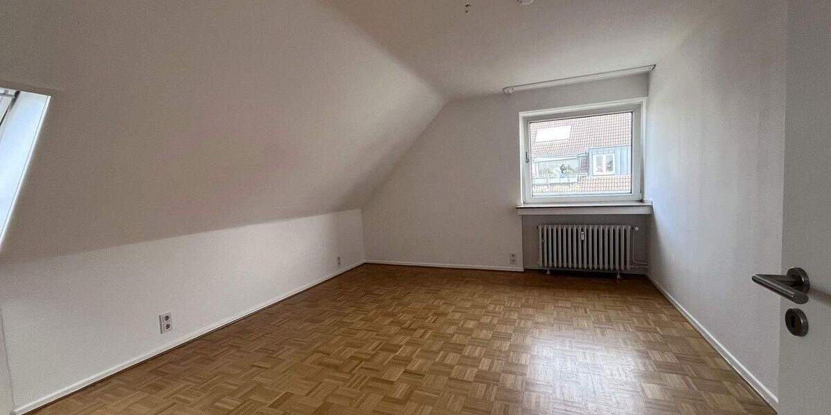 Etagenwohnung Düsseldorf Bilk - 2 Zimmer, 64 m&sup2;, 320.000&euro; | Angebot:25657435