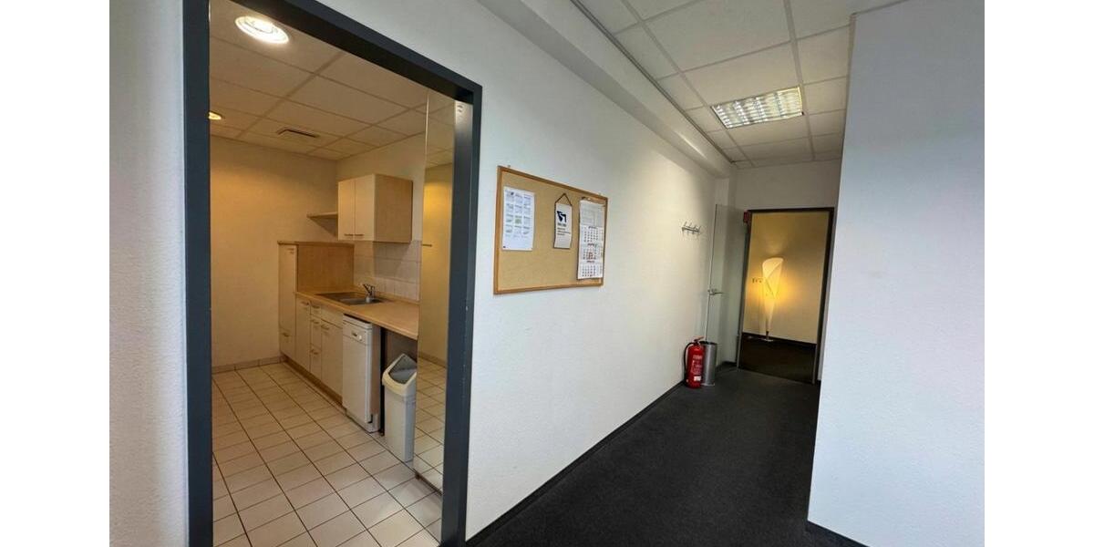 Gewerbeobjekt Willich - 1.900&euro; | Angebot:24652695