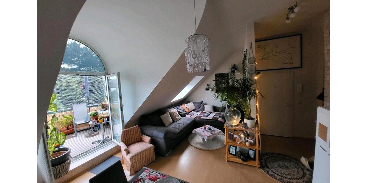 Dachgeschoßwohnung Krefeld Hüls - 2 Zimmer, 58 m&sup2;, 613&euro; | Angebot:26036366