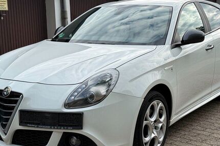 Alfa Romeo Giulietta 250.000 km 4.440 &euro; Düsseldorf 40468