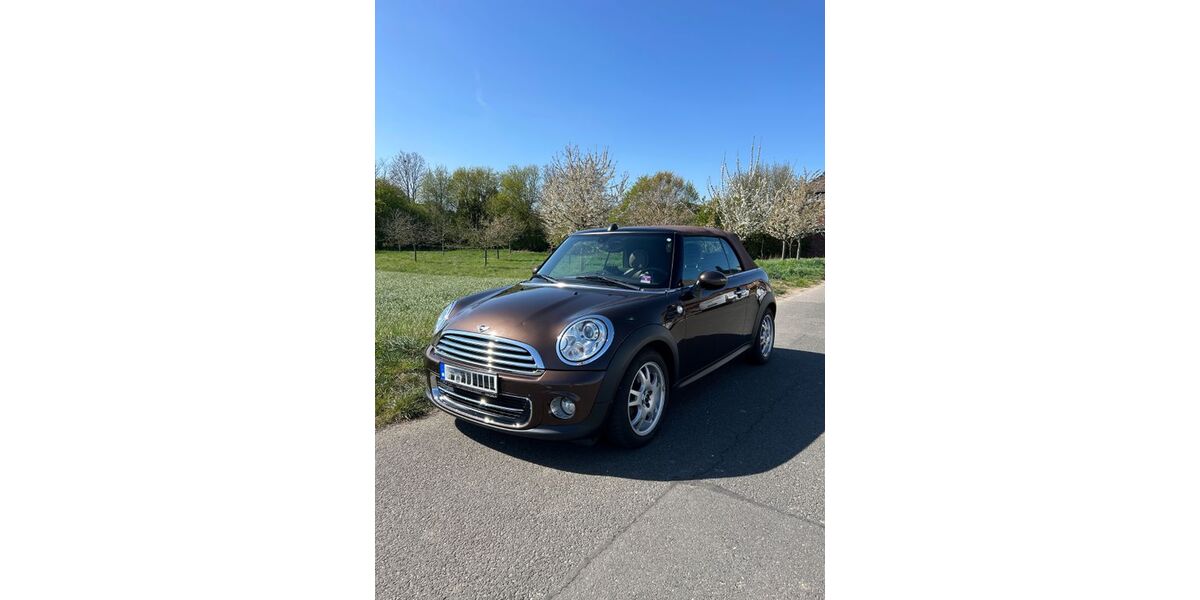 Mini Cooper Cabrio 102.000 km 9.299 &euro; Wegberg 41844