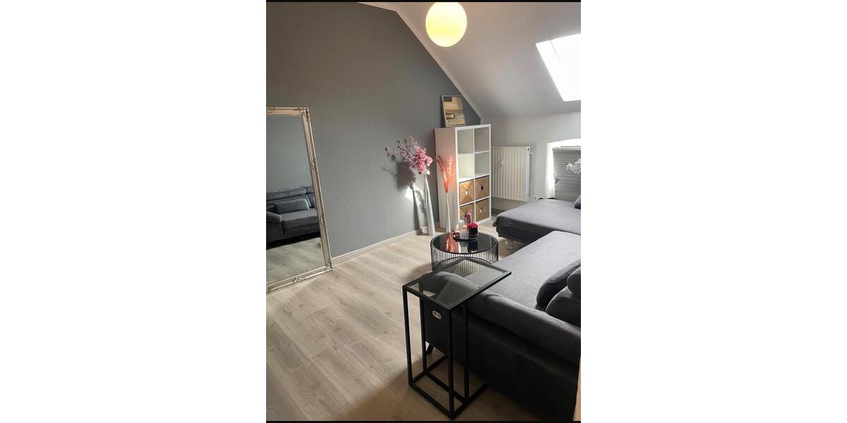 Etagenwohnung Düsseldorf Stadtbezirk 3 - 2 Zimmer, 60 m&sup2;, 1.100&euro; | Angebot:25474576