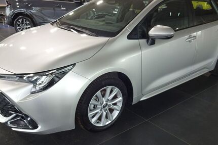 Toyota Corolla 18.155 km 26.990 &euro; Heinsberg 52525