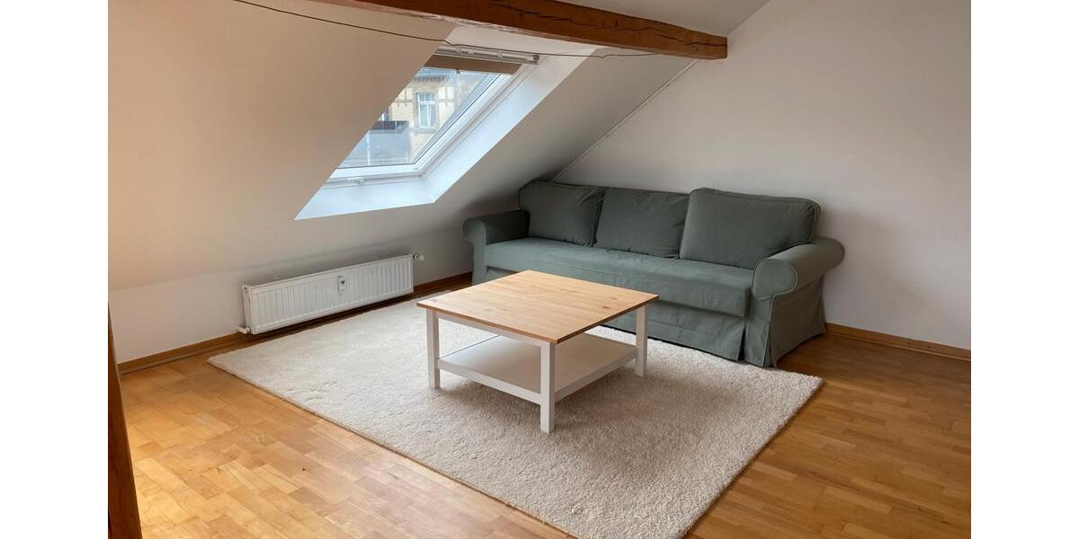 Dachgeschoßwohnung Düsseldorf Stadtbezirk 3 - 1 Zimmer, 48 m&sup2;, 990&euro; | Angebot:26021723
