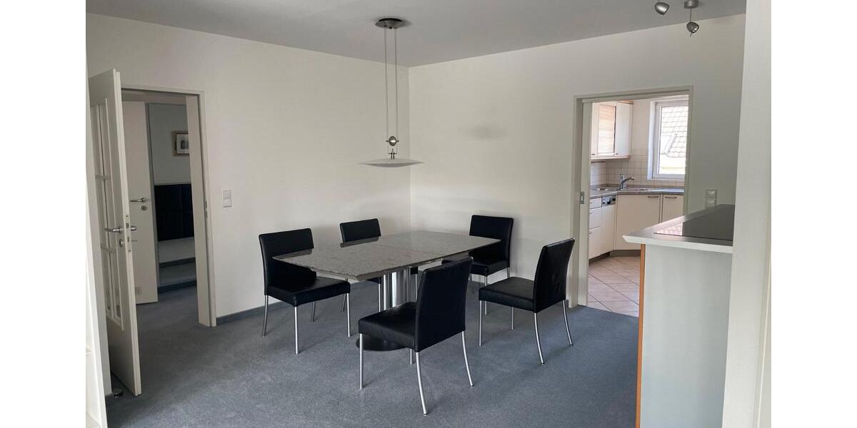 Etagenwohnung Mönchengladbach - 3 Zimmer, 130 m&sup2;, 1.705&euro; | Angebot:26631282