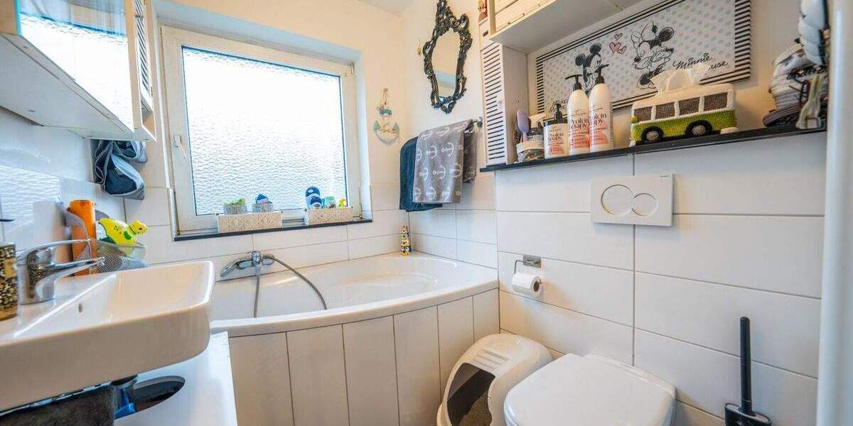 Etagenwohnung Mönchengladbach / Wickrath Wickrath - 4 Zimmer, 78 m&sup2;, 165.000&euro; | Angebot:25771819