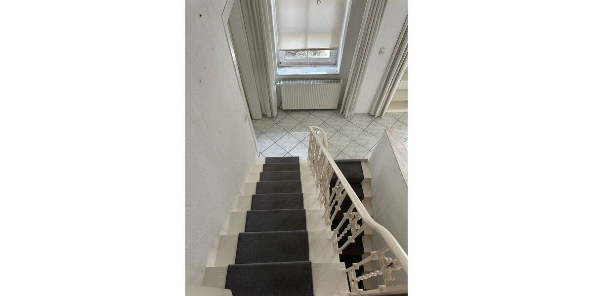 Mehrfamilienhaus, Wohnhaus Düsseldorf Friedrichstadt - 6 Zimmer, 140 m&sup2;, 3.500&euro; | Angebot:26825738