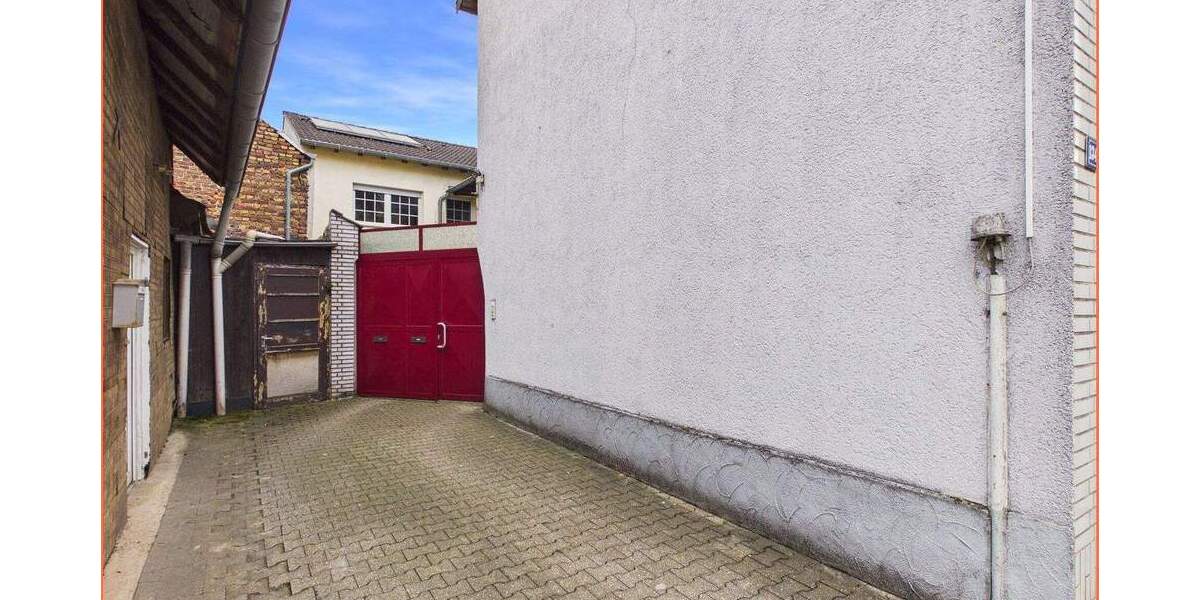 Mehrfamilienhaus, Wohnhaus Hückelhoven / Brachelen Brachelen - 7 Zimmer, 186 m&sup2;, 279.000&euro; | Angebot:25876977