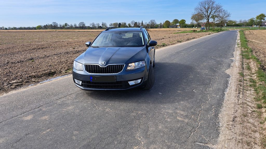 Skoda Octavia 170.000 km 8.800 &euro; Wegberg 41844