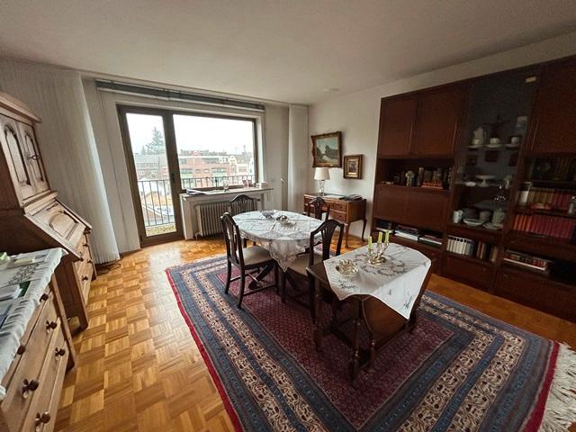 Etagenwohnung Mönchengladbach - 2 Zimmer, 82 m&sup2;, 750&euro; | Angebot:24794415
