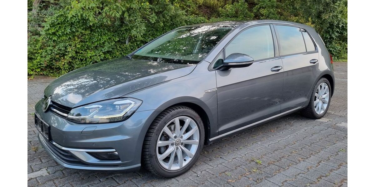 VW Polo 28.800 km 18.298 &euro; Mönchengladbach 41063