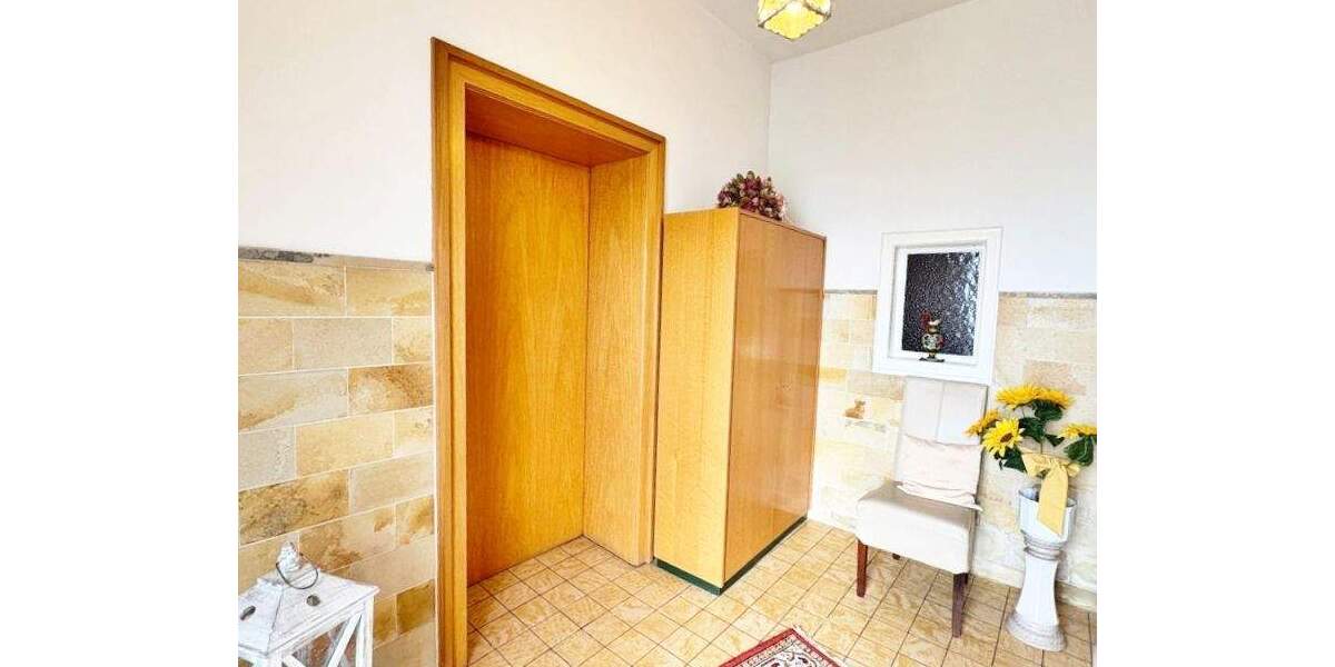 Einfamilienhaus Wegberg / Moorshoven Moorshoven - 8 Zimmer, 287 m&sup2;, 295.000&euro; | Angebot:25665589