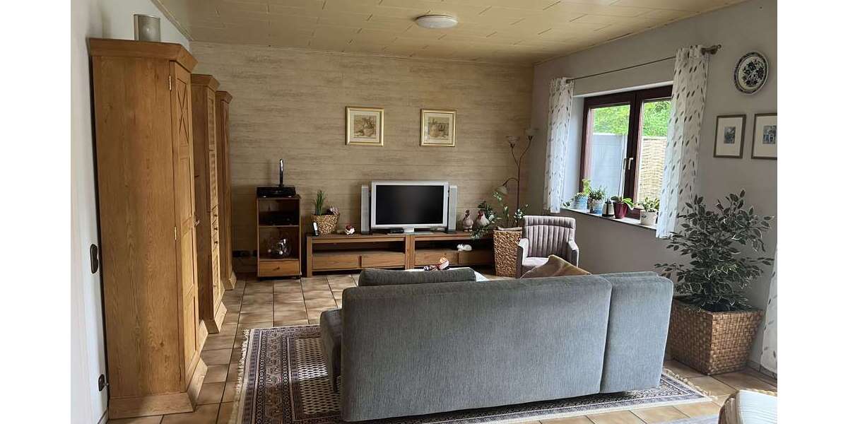 Einfamilienhaus Moers Hochstraß - 7 Zimmer, 199 m&sup2;, 395.000&euro; | Angebot:24521261